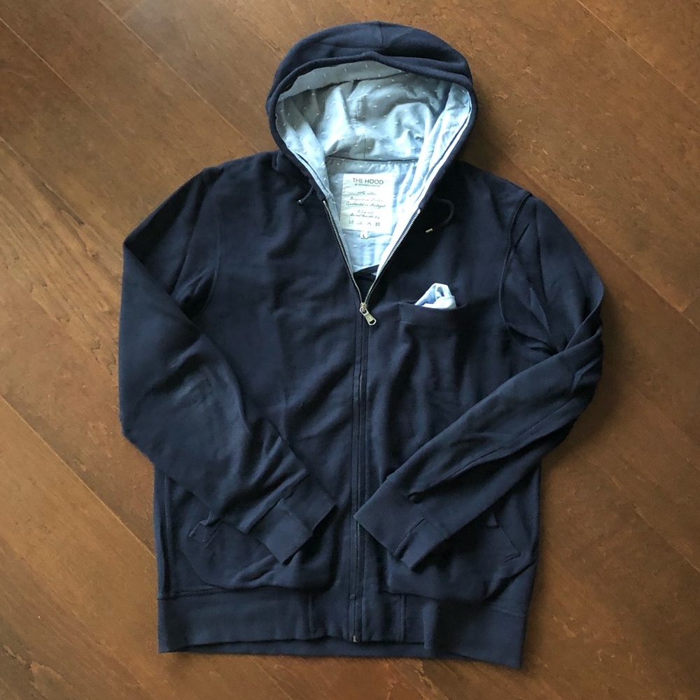 Hoodie w/Pocketsquare